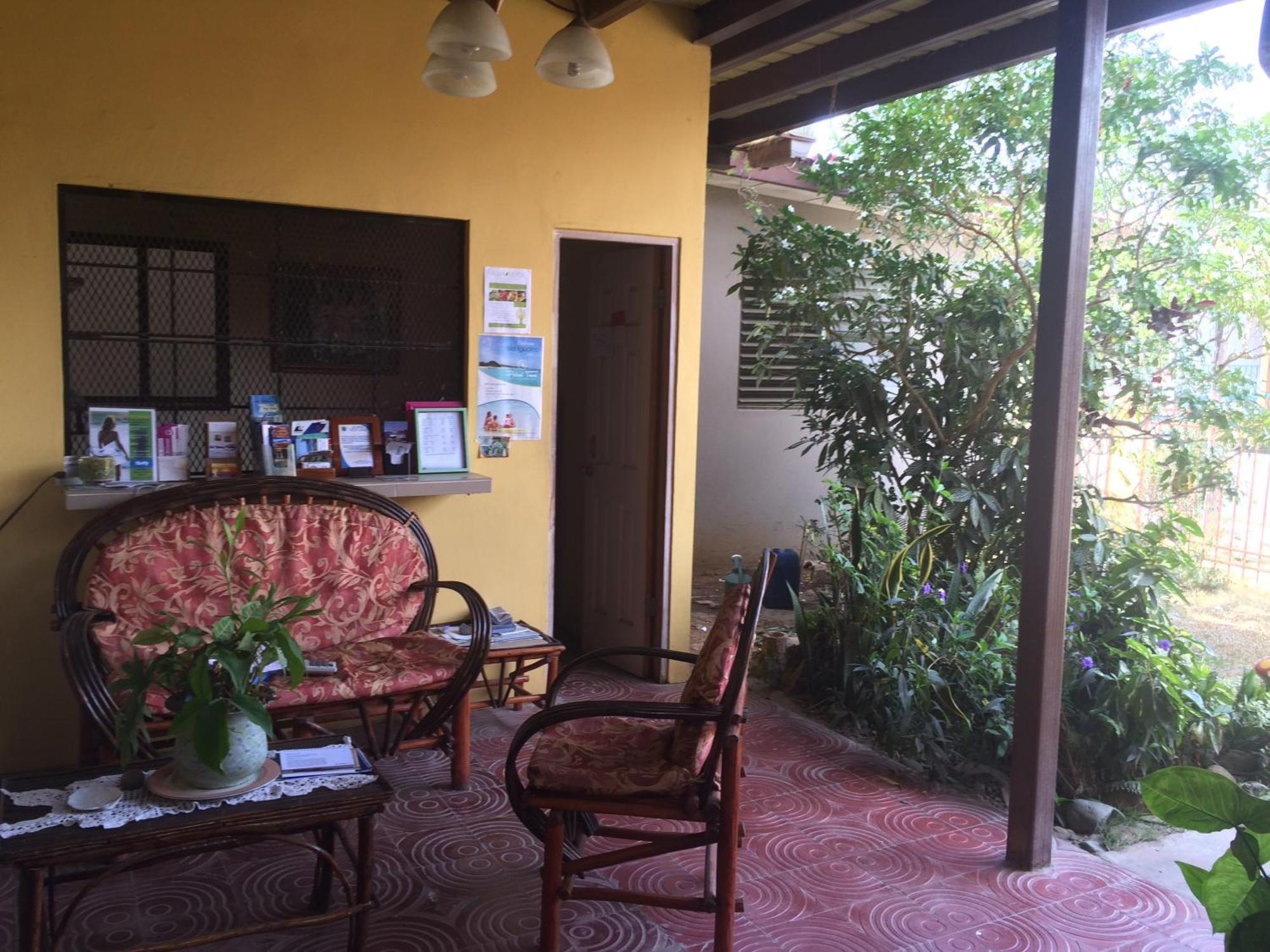 Hostal Dona Maria Pedasi Town Exterior photo