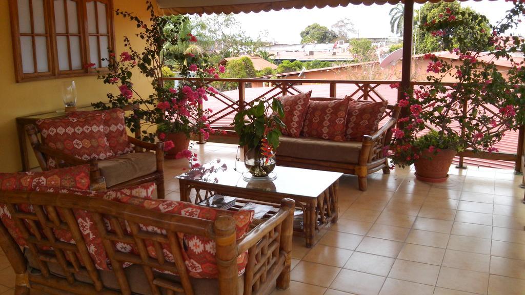 Hostal Dona Maria Pedasi Town Exterior photo